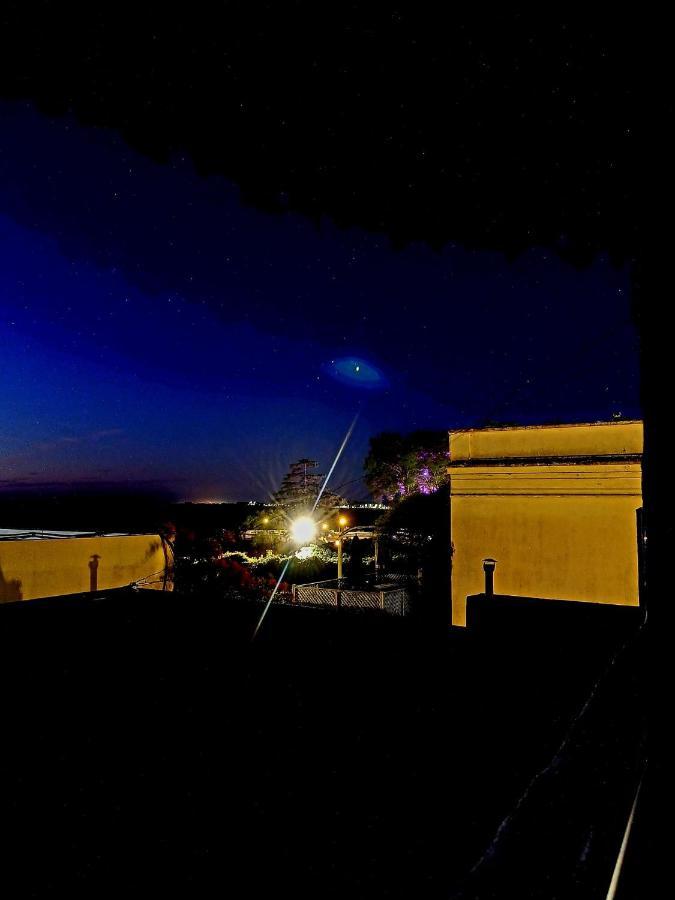Posada San Gabriel Колония дел Сакременто Екстериор снимка